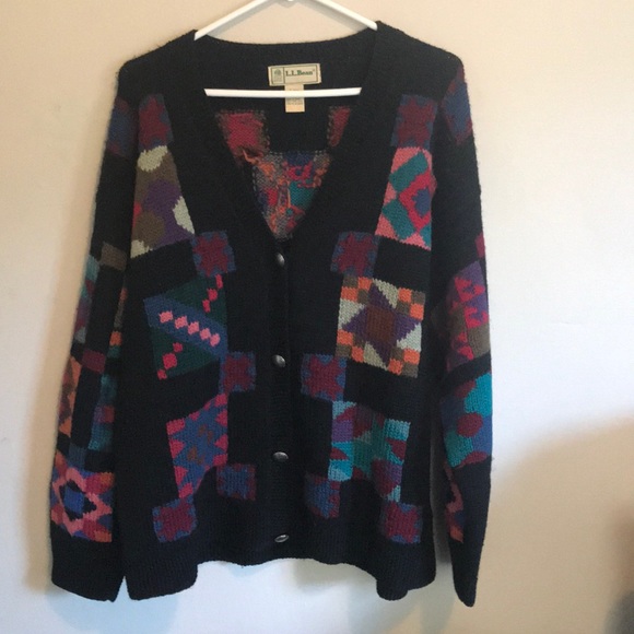 L.L. Bean Sweaters - Vtg LL BEAN Wool Granny Square Cardigan Sweater L